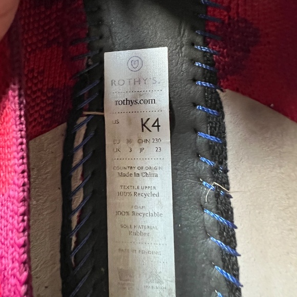 Rothy’s Kids The Loafer Slip On Flats Red Camo Size 4K Round Toe - Picture 2 of 9